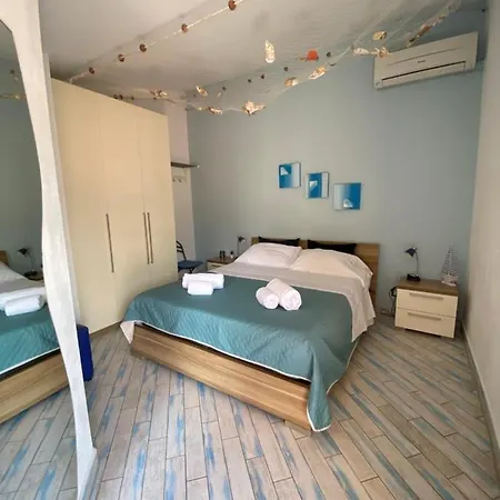 Dolce Estate تْشيفالو