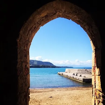 Dolce Estate تْشيفالو