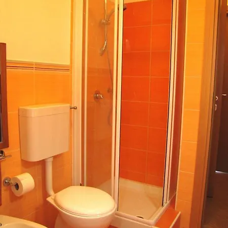 Dolce Estate تْشيفالو